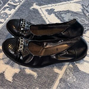 Mephisto black flats size 11